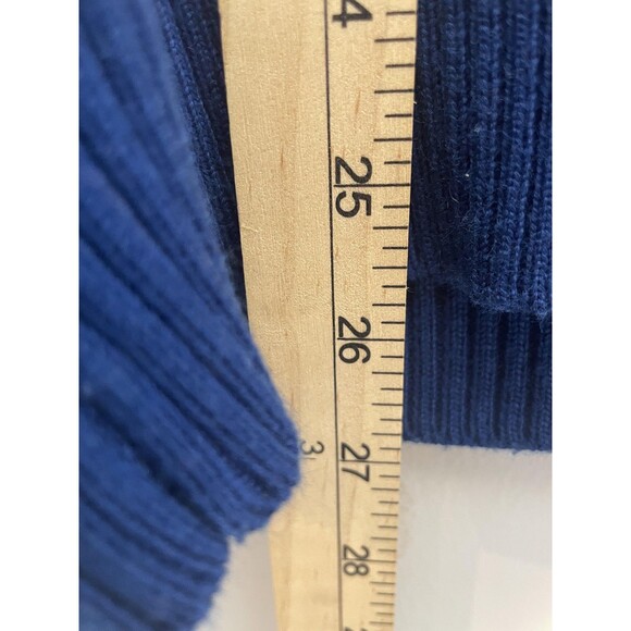 Tipsy Elves Sweater Mens Large Blue Bigfoot Sasquatch Christmas Ugly Holiday - Picture 8 of 9